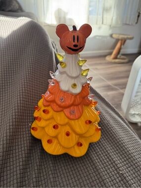 Disney Orange, Yellow & White Mickey Tree